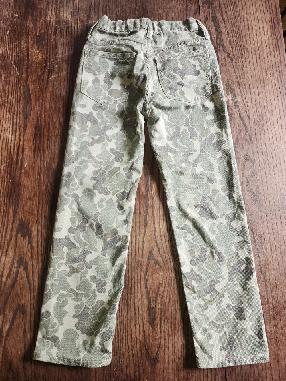 Camo Print Pants with Elastic Waist